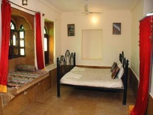 Deepak Rest House Apartment Jaisalmer Ngoại thất bức ảnh